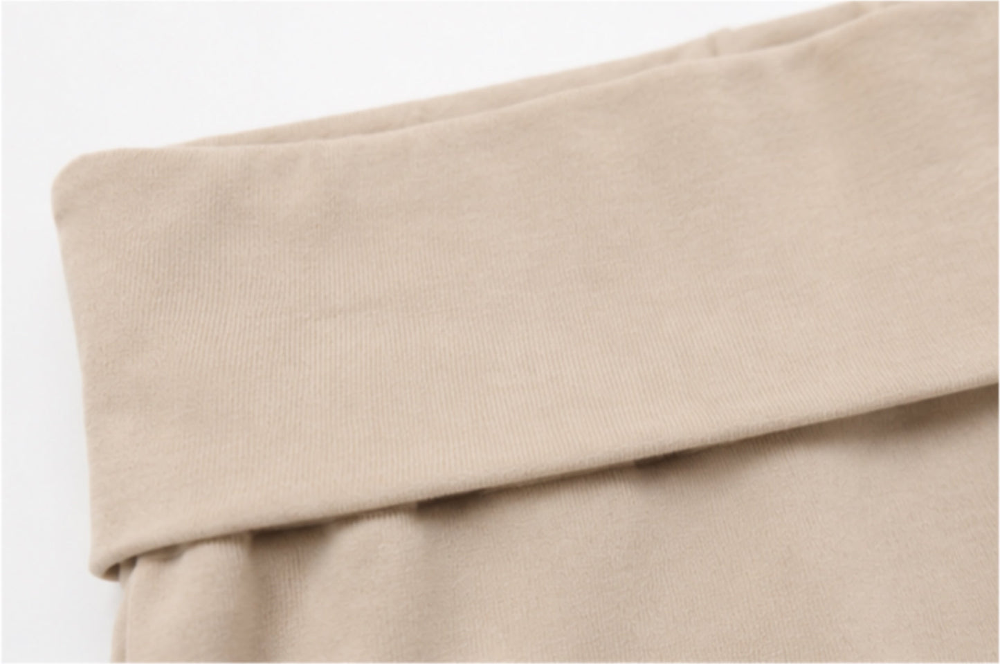 FOLD OVER MINI SHORTS CREAM